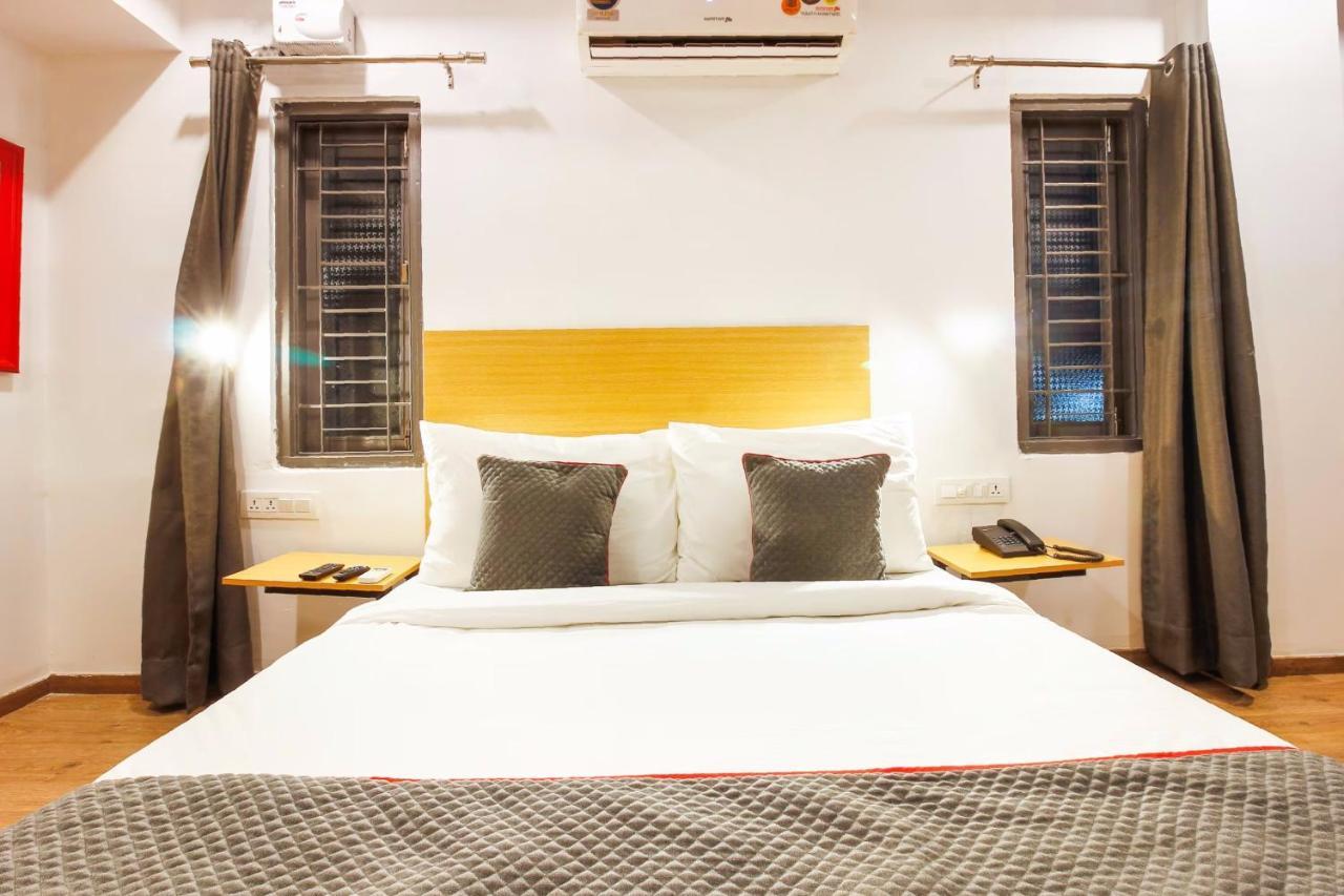 Hotel Super Townhouse Rcc Sunrise Hyderabad Exterior foto