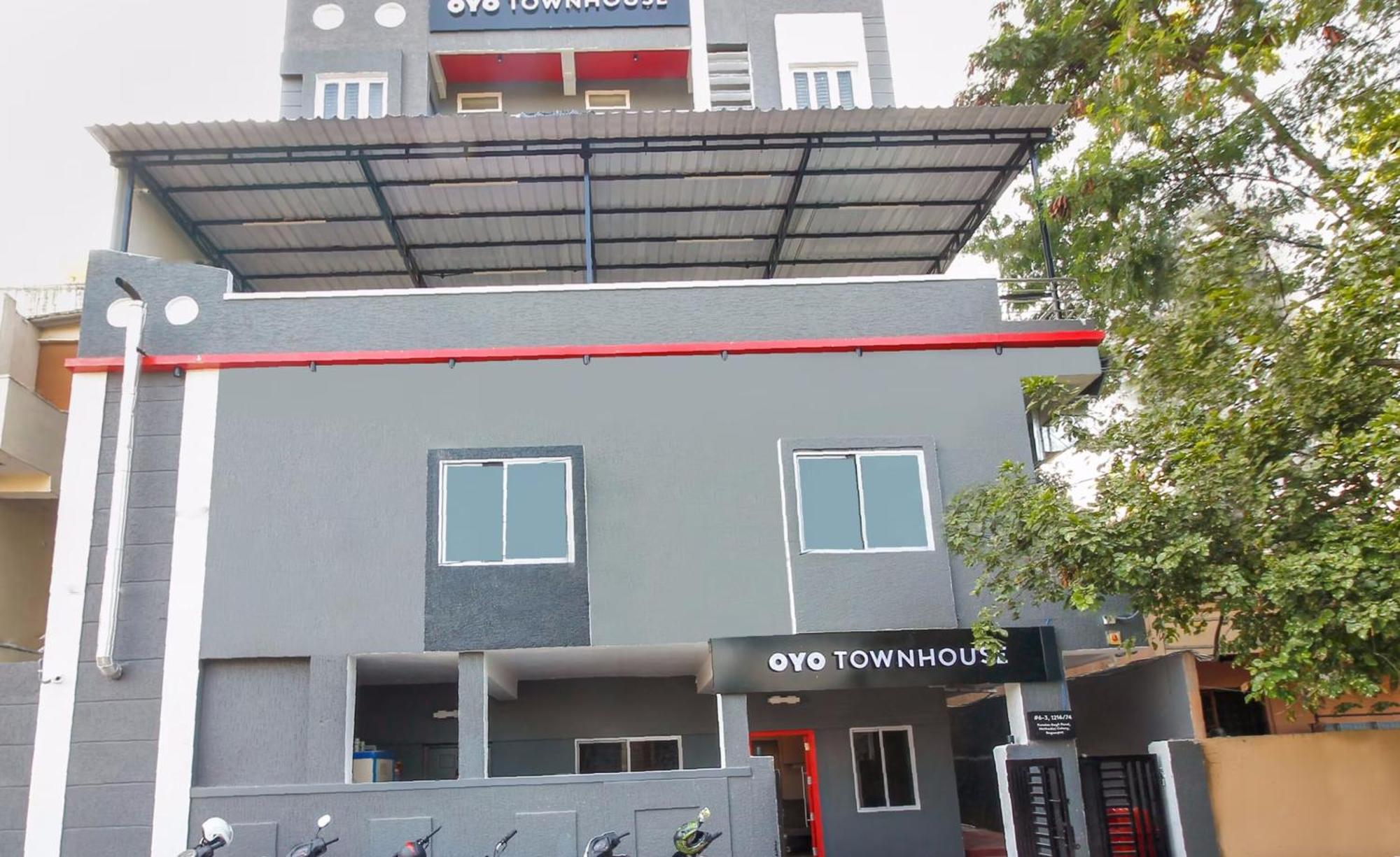 Hotel Super Townhouse Rcc Sunrise Hyderabad Exterior foto
